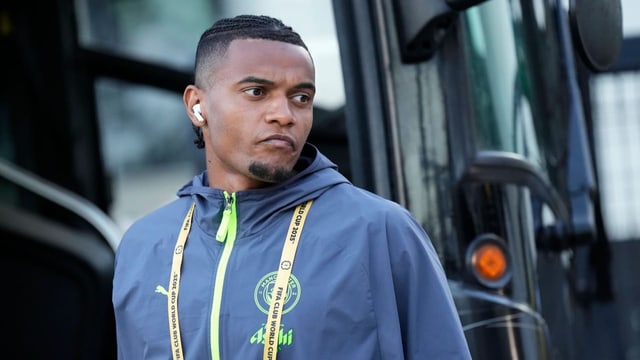 Akanji bald bei der AC Milan? Sportdirektor bestätigt Interesse