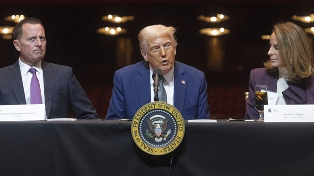 Trump telefoniert seit 15 Uhr mit Putin