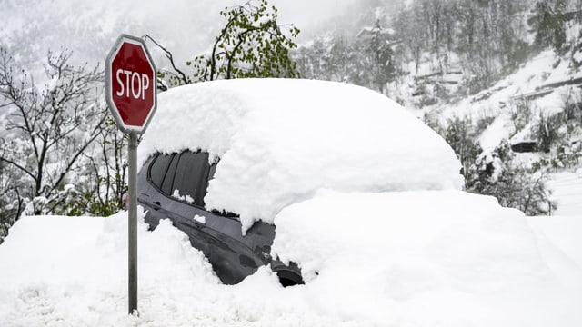 Wieso diese immense Schneemasse im Wallis, Felix Blumer?