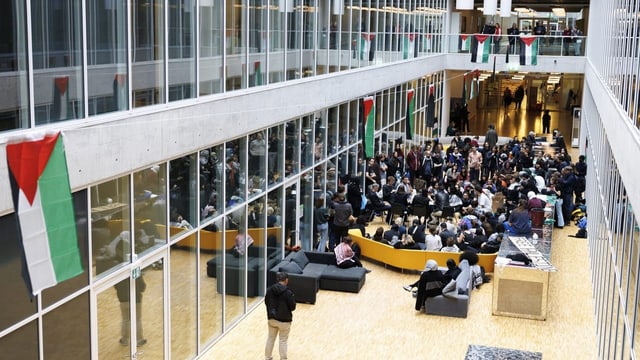 Pro-palästinensische Studierende besetzen Uni-Gebäude in Lausanne