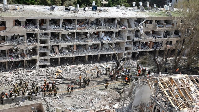 Iran fordert Sicherheitsratssitzung +++ neue Angriffe auf Israel