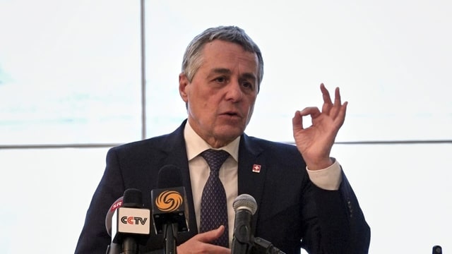 «Die reale Welt hat mit Krieg, Blut, Tod und Waffen zu tun»