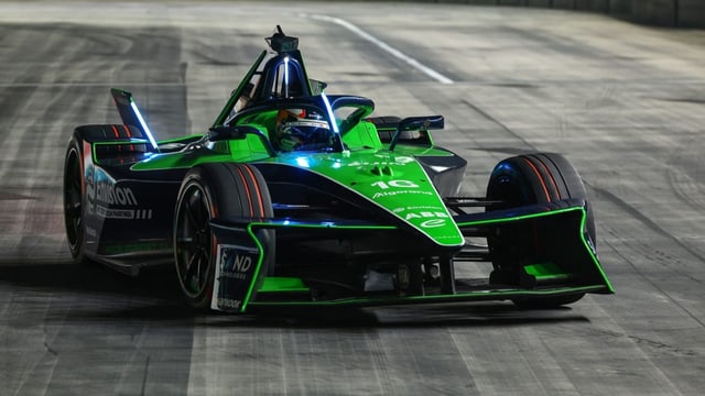 Buemi zum Saisonabschluss in London auf dem Podest