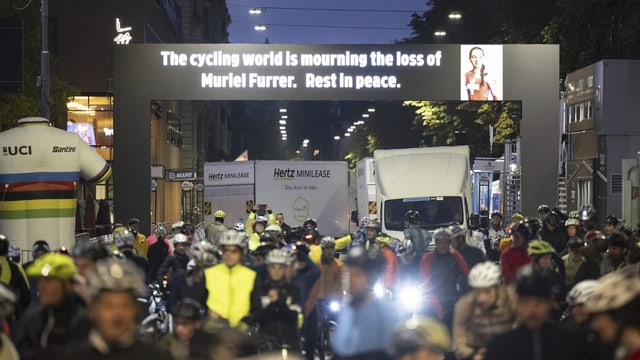 Hunderte an Gedenkfahrt für Muriel Furrer