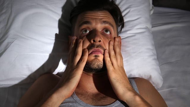 Gute Nacht, Schweiz? Ein Trick soll beim Abschalten helfen