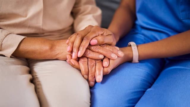 Was Genitalbeschneidung für Frauen in der Schweiz bedeutet
