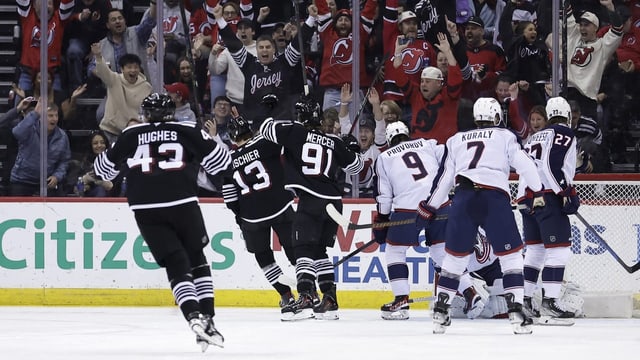 Devils halten sich in der NHL die Blue Jackets vom Leib