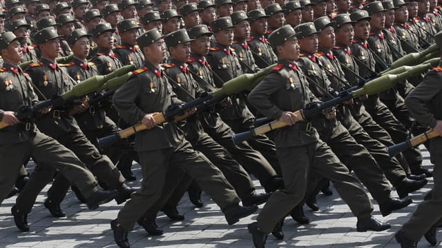 Ex-Diplomat: «Nordkoreaner leben und sterben als Sklaven»