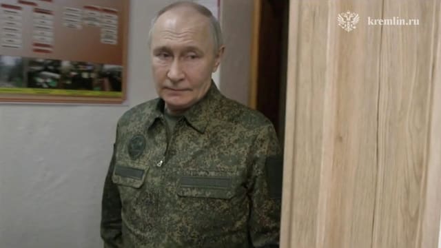 Putin besucht Truppen – folgt Antwort auf US-Vorschlag?