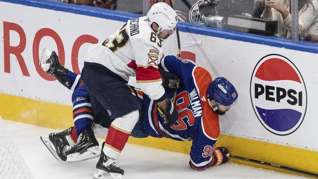 Heimpleite für die Oilers: Florida erspielt sich Meisterpucks