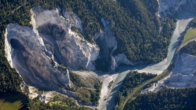 Flimser Bergsturz – tausendmal mehr Geröll als bei Blatten