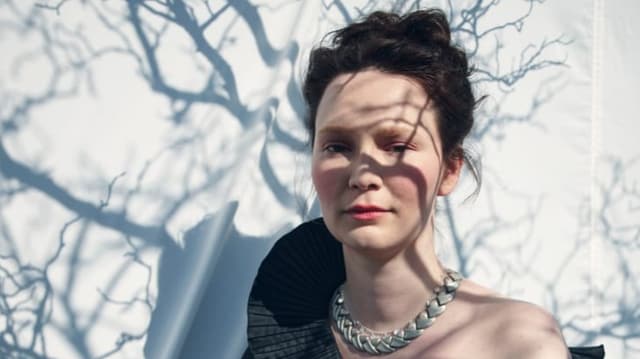 Zoë Më singt für die Schweiz am Eurovision Song Contest 2025