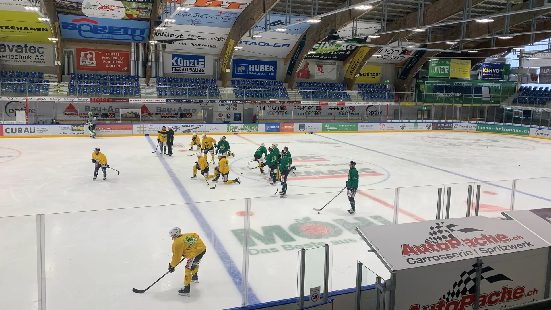 Der HC Thurgau bei einem Training auf dem Eisfeld